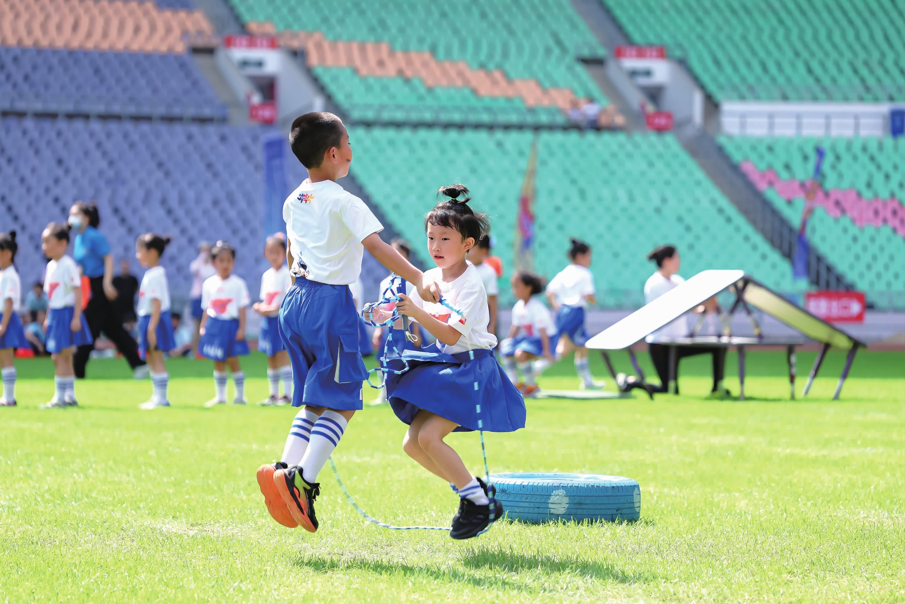 【集锦】森林狼125-115热火 爱德华兹携手兰德尔和里德合砍85分战胜热火