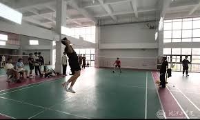 湖人120-114逆转灰熊 球员评价：3人优秀，2人及格，4人低迷