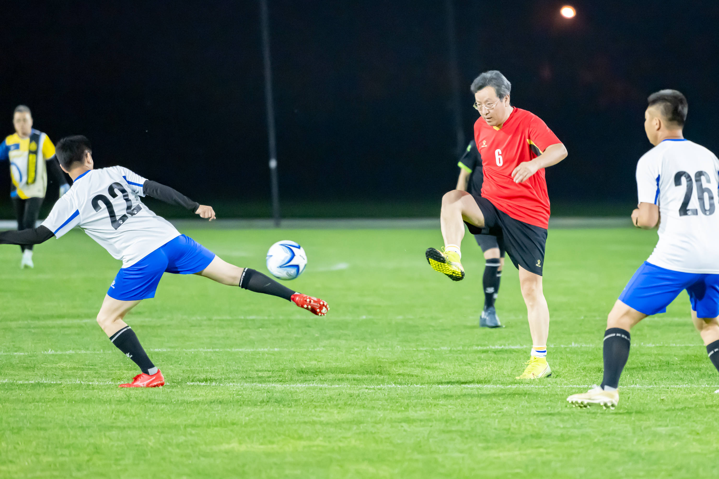 年轻球员的 年轻球员的