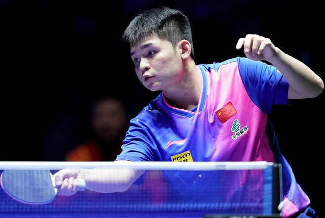 虑与曼联就 虑与曼联就